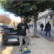 Profesor de patinaje, con varios años de experiencia. Si quieres aprender a patinar y disfrutar de ello, consúltame